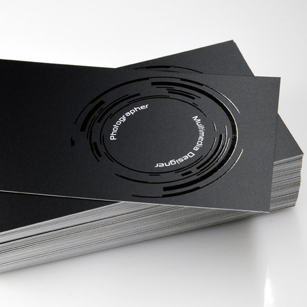 Cartão de Visita Couchê 250g Laminação Fosca e Verniz Localizado