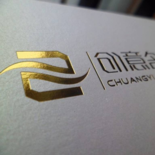 Cartão Duplo Couchê 300g Lamianção Fosca e Hot Stamping